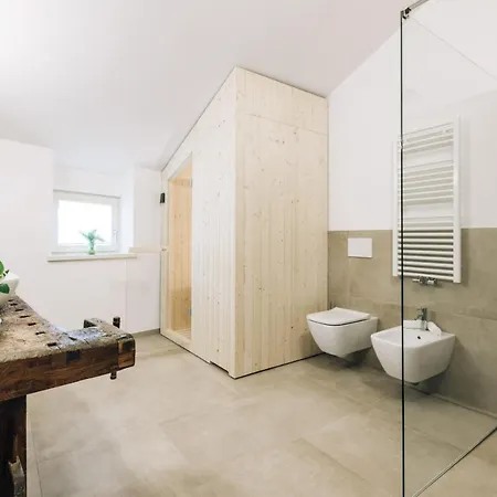 Amplatz 1523 - And 3*