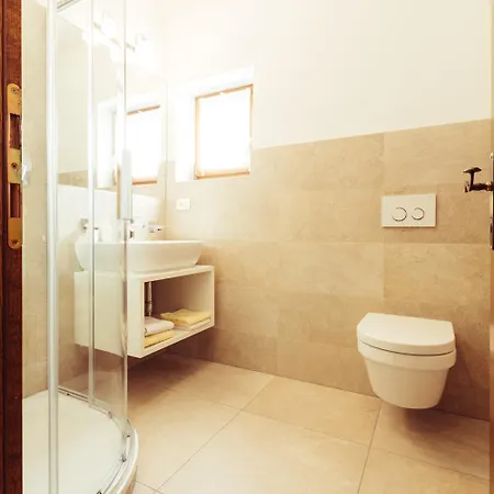 Amplatz 1523 - And 3*